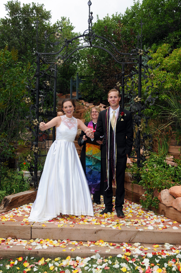 A Pikes Peak Wedding at Blue Skies Inn, Manitou Springs, Colorado