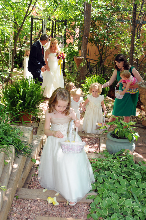 A Pikes Peak Wedding at Blue Skies Inn, Manitou Springs, Colorado