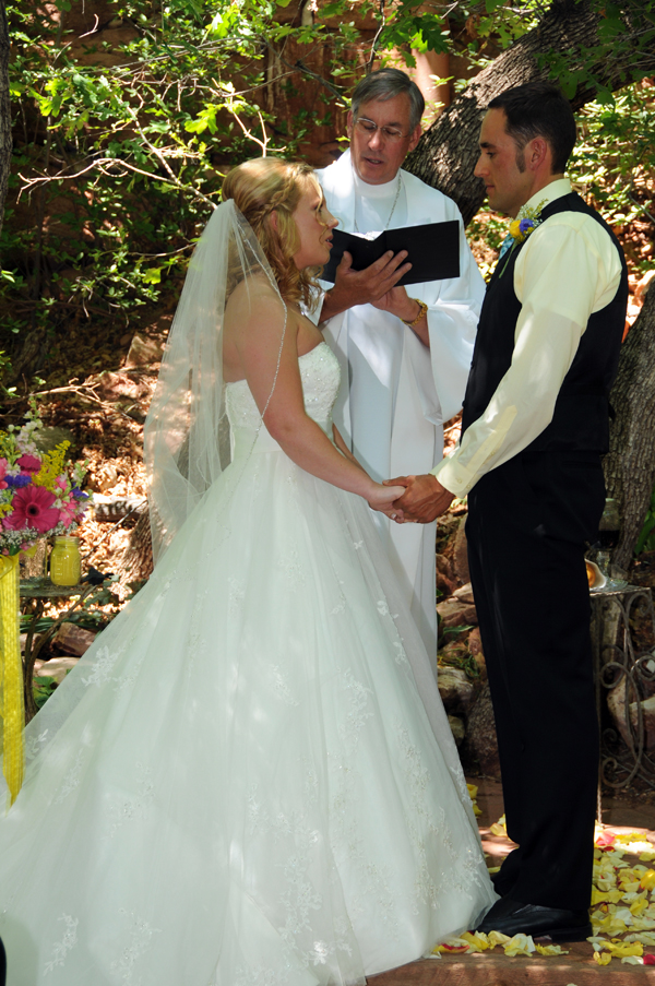 A Pikes Peak Wedding at Blue Skies Inn, Manitou Springs, Colorado