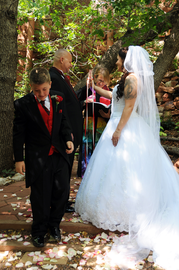 A Pikes Peak Wedding at Blue Skies Inn, Manitou Springs, Colorado
