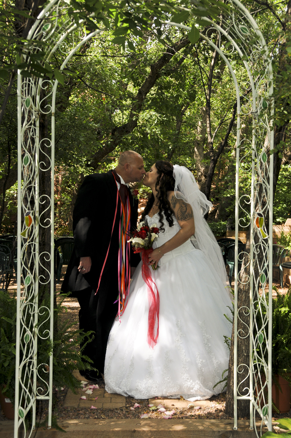 A Pikes Peak Wedding at Blue Skies Inn, Manitou Springs, Colorado