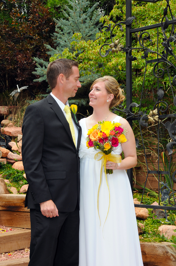 A Pikes Peak Wedding at Blue Skies Inn, Manitou Springs, Colorado