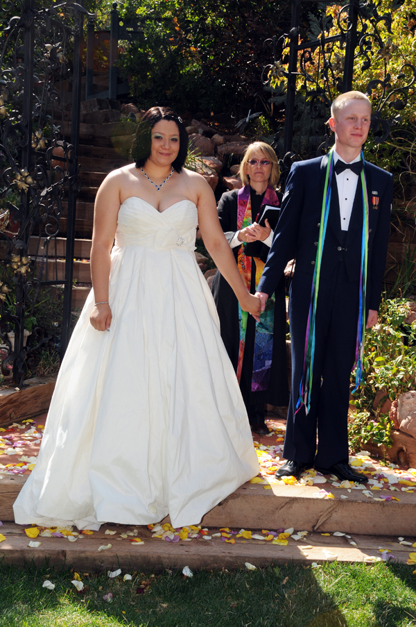 A Pikes Peak Wedding at Blue Skies Inn, Manitou Springs, Colorado