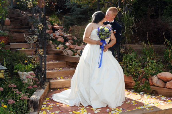 A Pikes Peak Wedding at Blue Skies Inn, Manitou Springs, Colorado