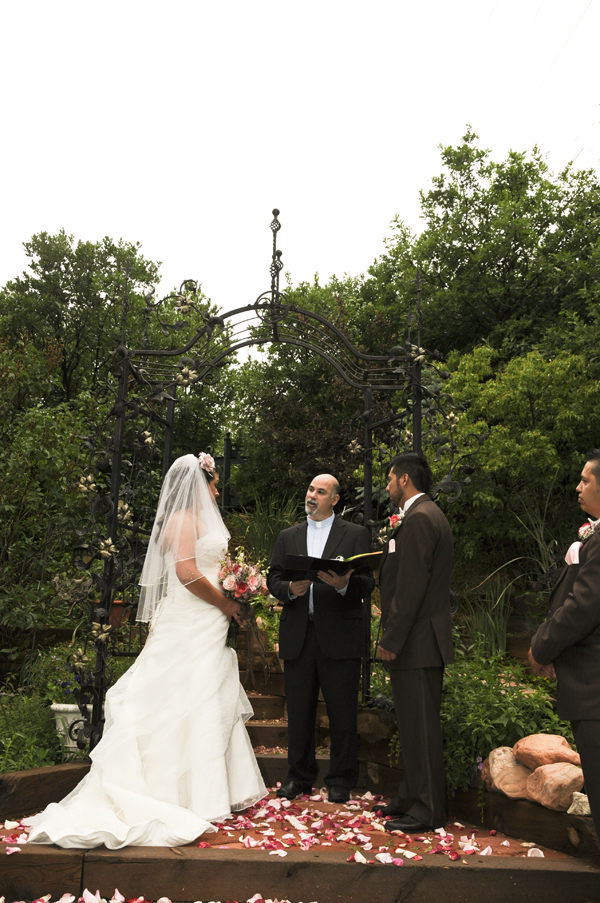 A Pikes Peak Wedding at Blue Skies Inn, Manitou Springs, Colorado