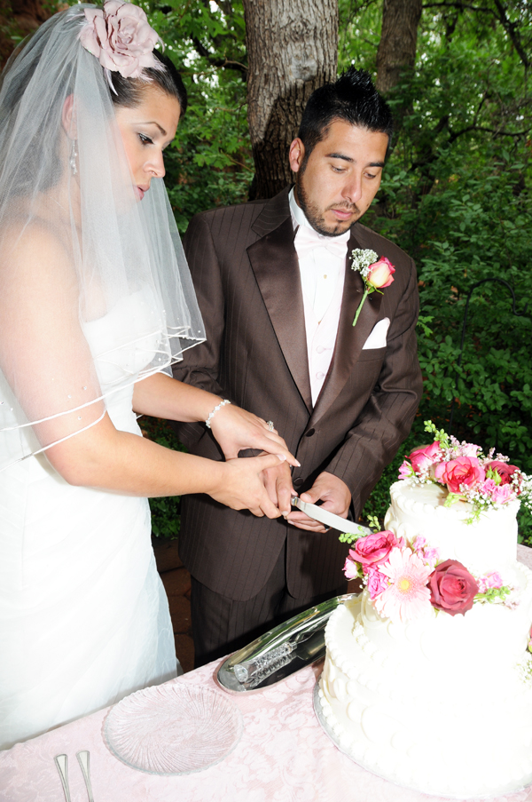 A Pikes Peak Wedding at Blue Skies Inn, Manitou Springs, Colorado