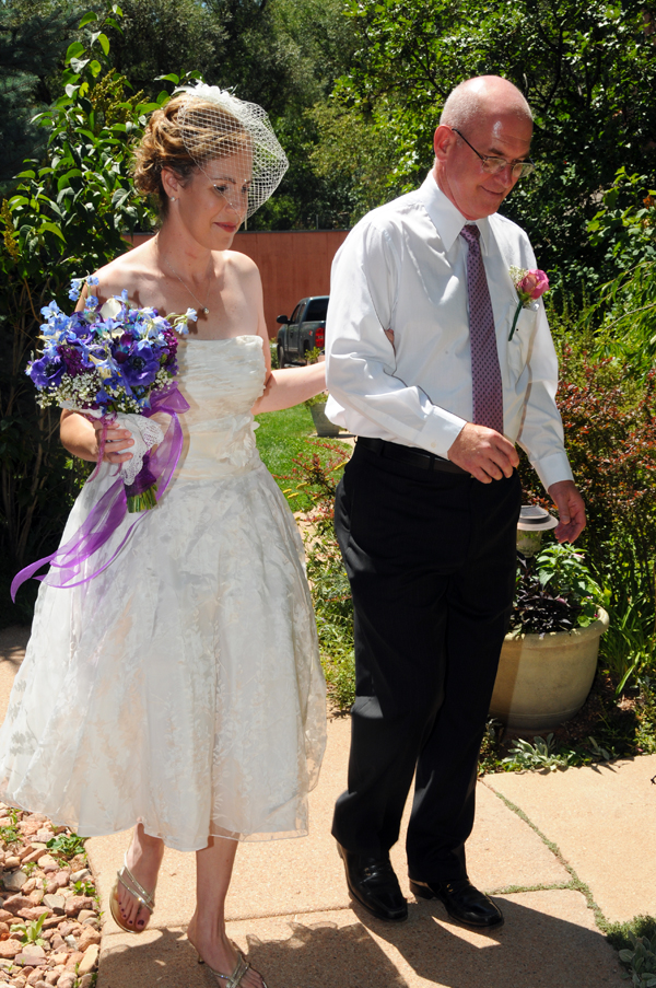 A Pikes Peak Wedding at Blue Skies Inn, Manitou Springs, Colorado