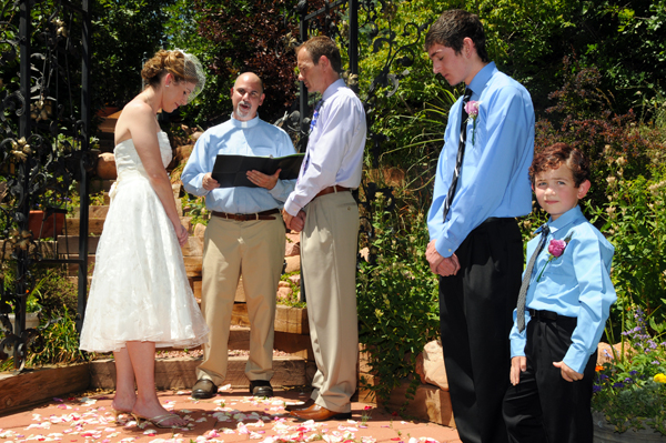 A Pikes Peak Wedding at Blue Skies Inn, Manitou Springs, Colorado