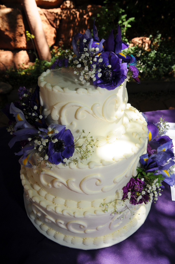 A Pikes Peak Wedding at Blue Skies Inn, Manitou Springs, Colorado