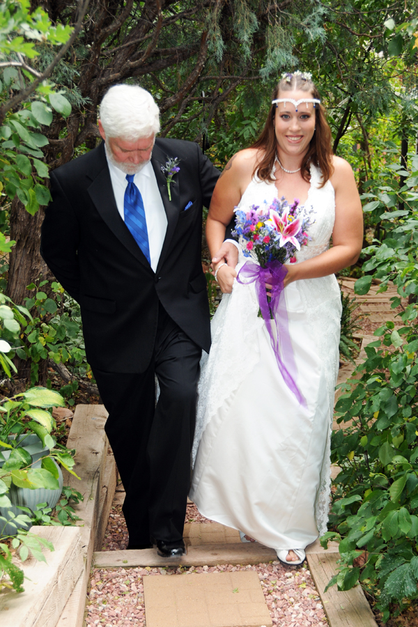 A Pikes Peak Wedding at Blue Skies Inn, Manitou Springs, Colorado