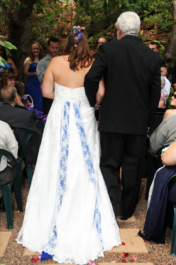 A Pikes Peak Wedding at Blue Skies Inn, Manitou Springs, Colorado