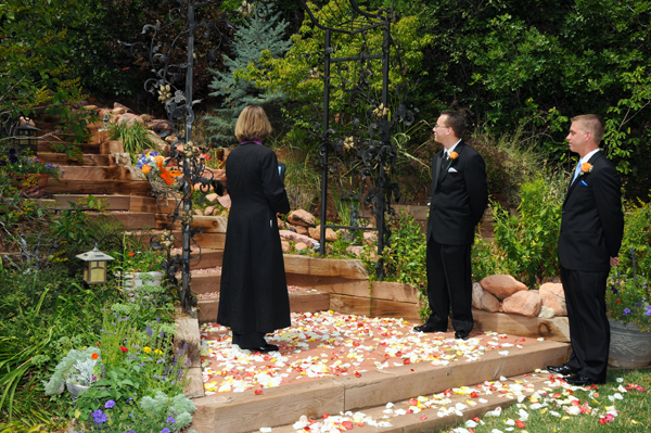 A Pikes Peak Wedding at Blue Skies Inn, Manitou Springs, Colorado