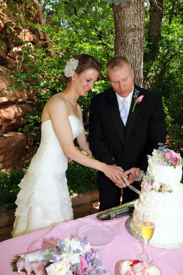 A Pikes Peak Wedding at Blue Skies Inn, Manitou Springs, CO