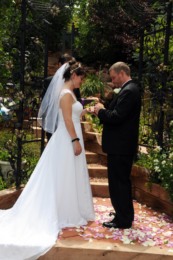 A Pikes Peak Wedding at Blue Skies Inn, Manitou Springs, Colorado