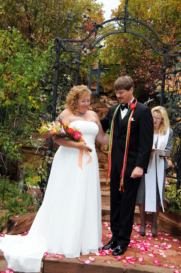 A Pikes Peak Wedding at Blue Skies Inn, Manitou Springs, Colorado