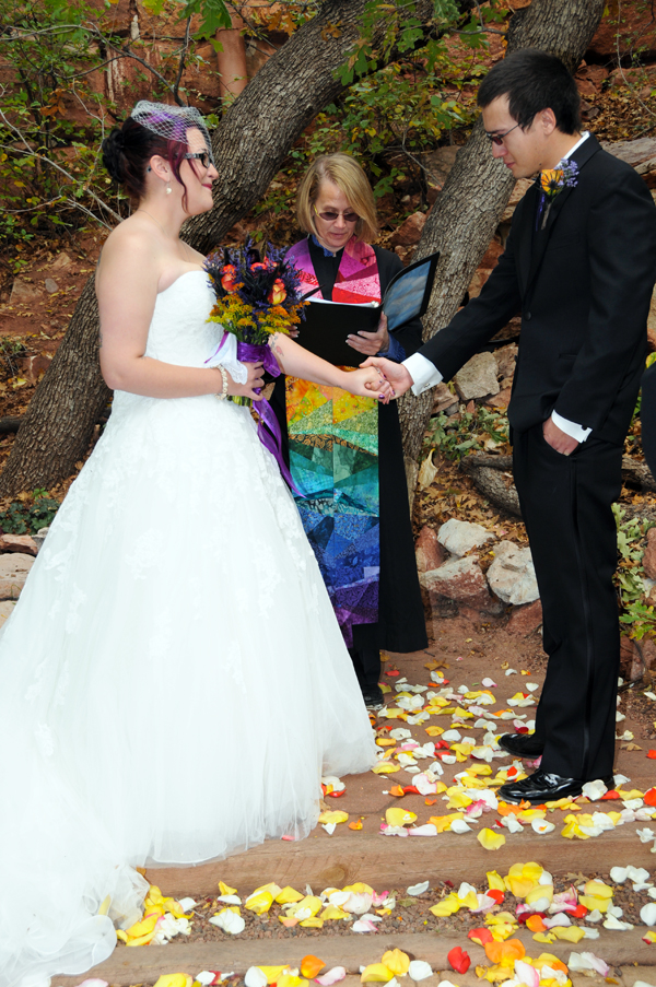 A Pikes Peak Wedding at Blue Skies Inn, Manitou Springs, Colorado