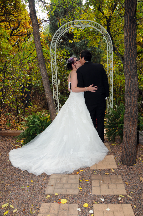 A Pikes Peak Wedding at Blue Skies Inn, Manitou Springs, Colorado