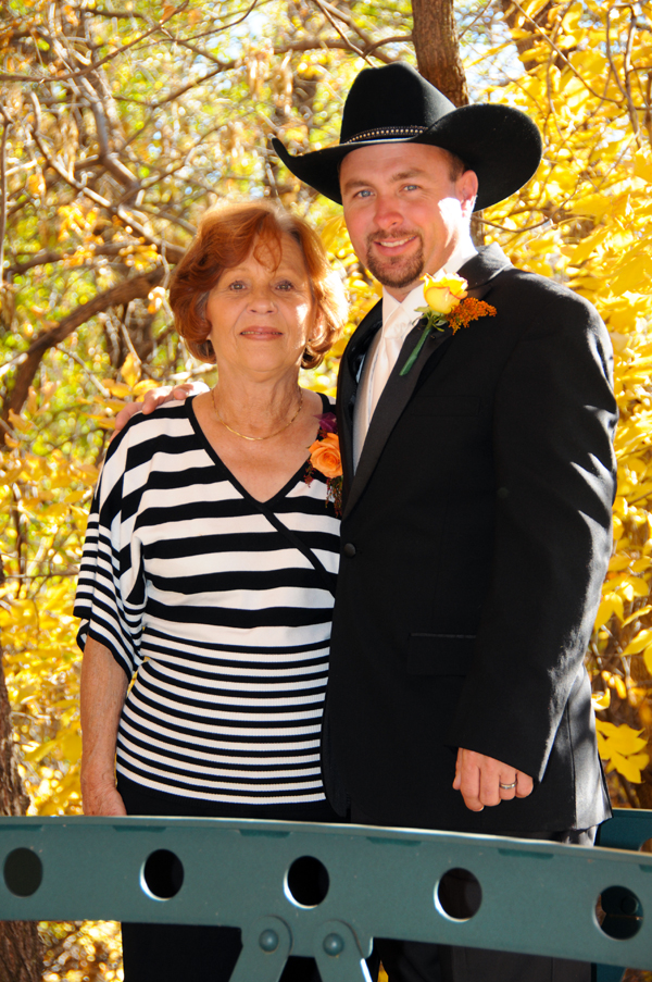 A Pikes Peak Wedding at Blue Skies Inn, Manitou Springs, Colorado