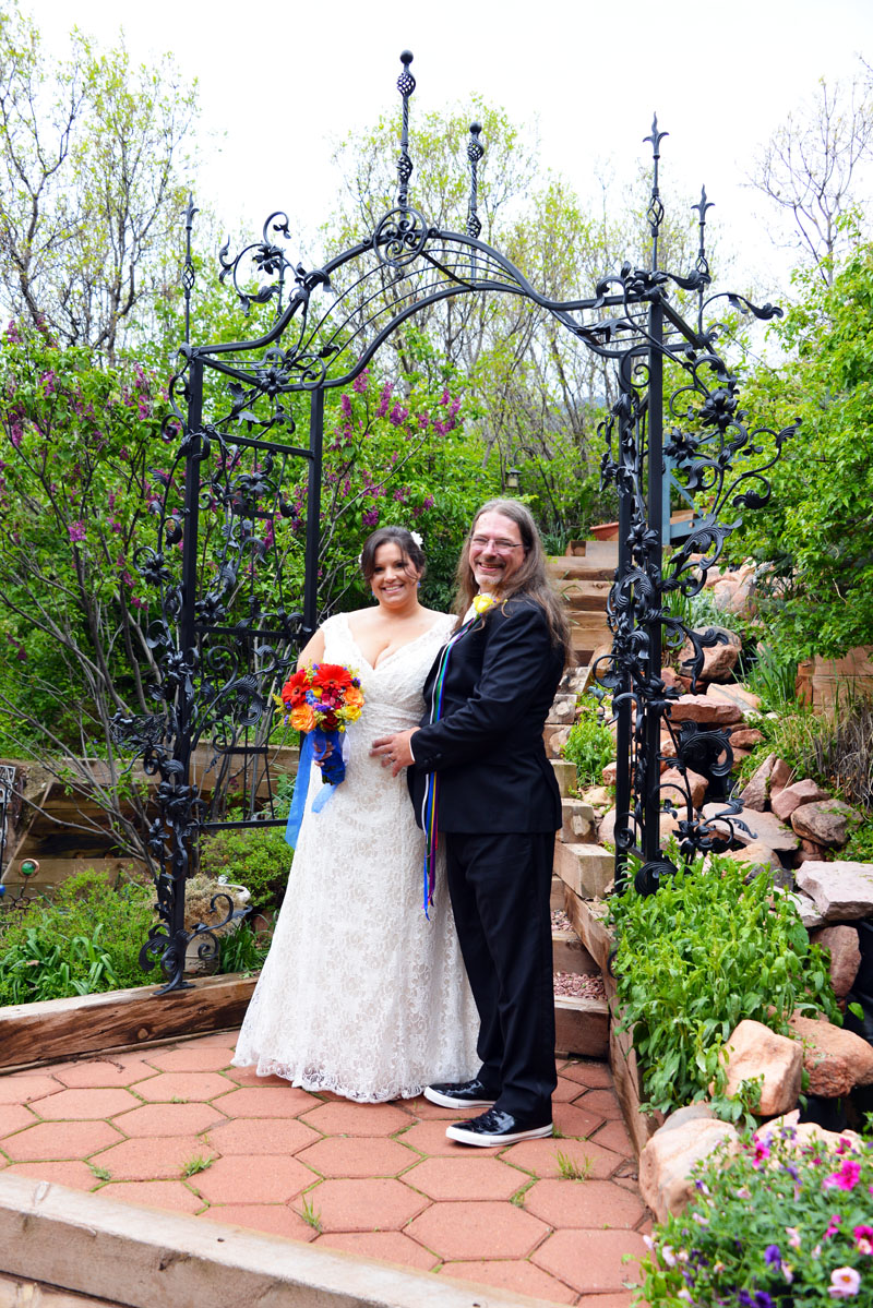 Spring Wedding an Outdoor Pikes Peak Wedding, Manitou Springs, Colorado