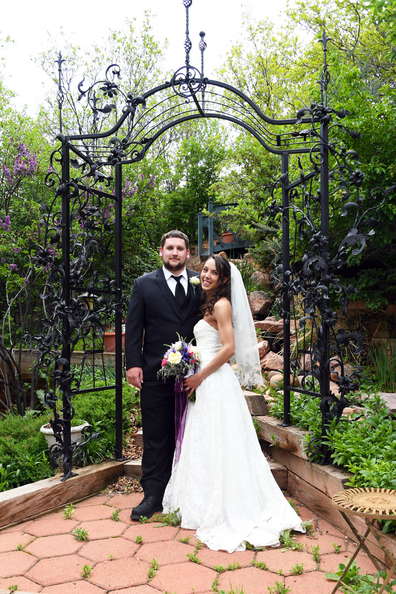 Spring Wedding an Outdoor Pikes Peak Wedding, Manitou Springs, Colorado