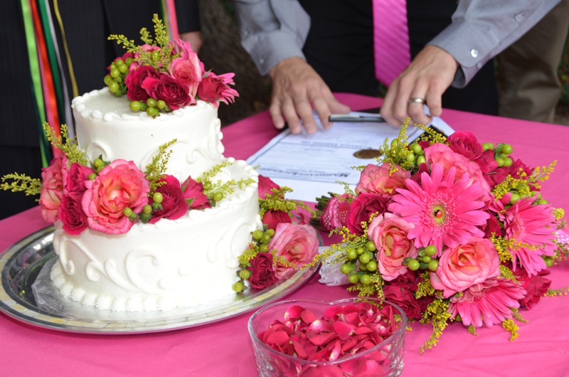 Wedding Cake at A Pikes Peak Wedding in Manitou Springs, Colorado