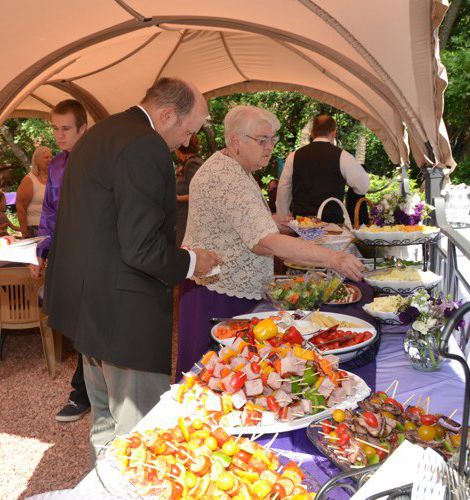 Wedding Dinner at A Pikes Peak Wedding