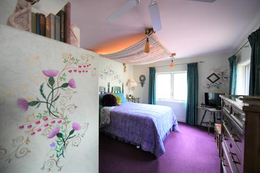 Blue Skies Inn - Hotel in Manitou Springs, Colorado