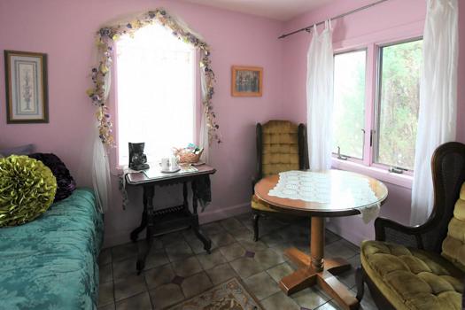 Blue Skies Inn - Hotel in Manitou Springs, Colorado